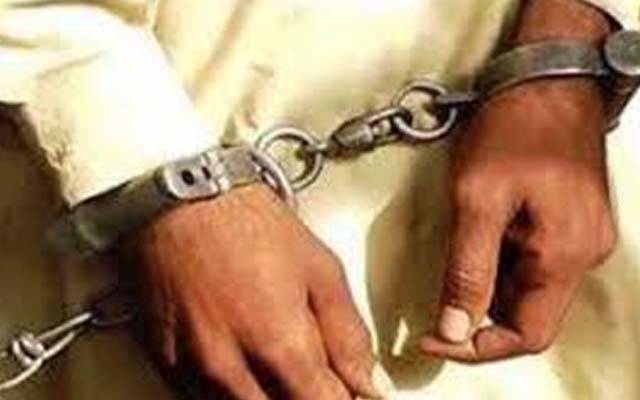  طالبات کو ہراساں کرنے والا ملزم پکڑ ا گیا