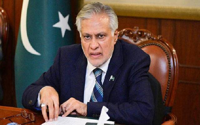 بھارت کی ہٹ دھرمی امن کیلئے خطرہ، کشمیریوں کی حمایت جاری رکھیں گے: اسحاق ڈار
