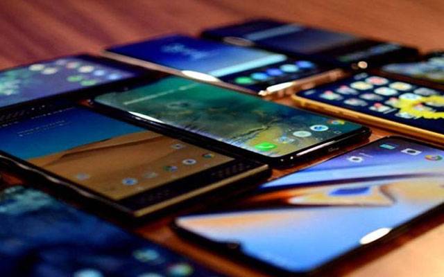 ایک مہینے میں پاکستان میں ریکارڈ موبائل فونز تیار