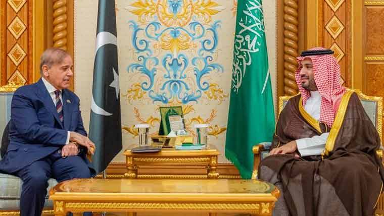 شہبازشریف اور سعودی ولی عہد کی ملاقات، توانائی، تجارت اور نئے منصوبوں پر گفتگو