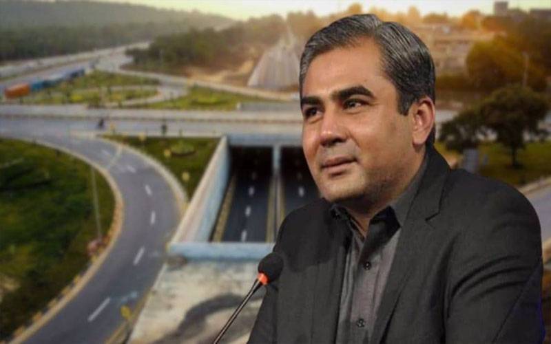 محسن نقوی  کا ٹی چوک فلائی اوور ،شاہین چوک انڈر پاس منصوبوں کا دورہ  