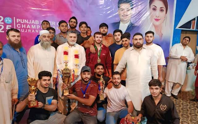  پنجاب انٹر کلب مینز  ویٹ لفٹنگ چیمپئن شپ ؛ ولی ویٹ لفٹنگ کلب نے  ٹرافی جیت لی
