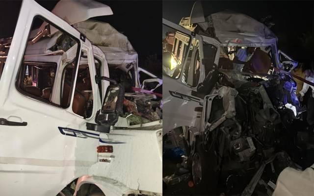 بھارت؛ مسافر بس کھڑے ٹرالر سے جا ٹکرائی، 18 افراد ہلاک