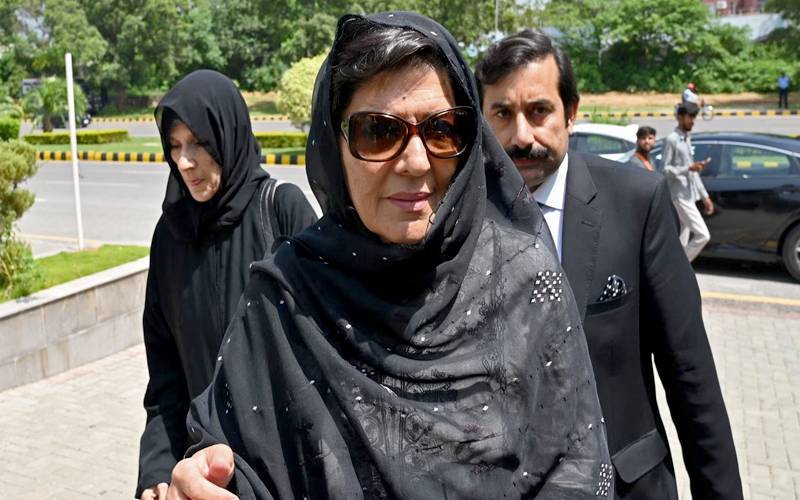 علیمہ خان کے ساتویں بار وارنٹ گرفتاری جاری   