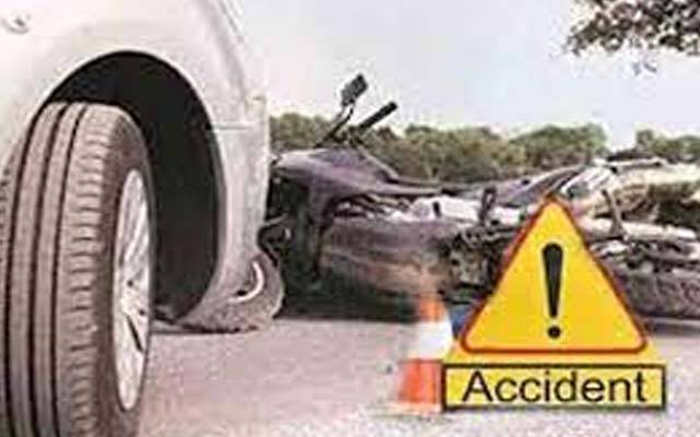 لاہور میں 255 ٹریفک حادثات؛ 302 افراد زخمی 