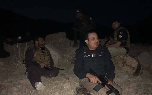 مزدوروں کے اغوا پر ڈیرہ پولیس کا کوئیک رسپانس؛ شدید فائرنگ کے تبادلے کے بعد 14 مغوی بازیاب