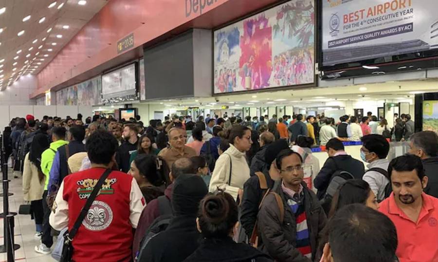 Indra Gandhi International Airport Delhi, Flight Operation suspended, flights delayed, System failure, AMSS, City42 