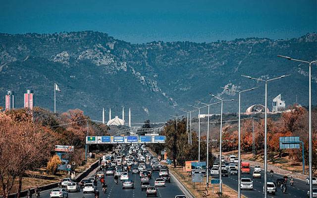 اسلام آباد؛ دن کے اوقات میں ہیوی ٹریفک کا داخلہ بند 