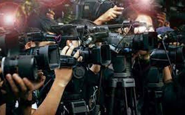 وفاقی حکومت نے صحافیوں کیلئے  کمیشن فار دی پروٹیکشن آف جرنلسٹس اینڈ میڈیا پروفیشنلز  قائم کردیا
