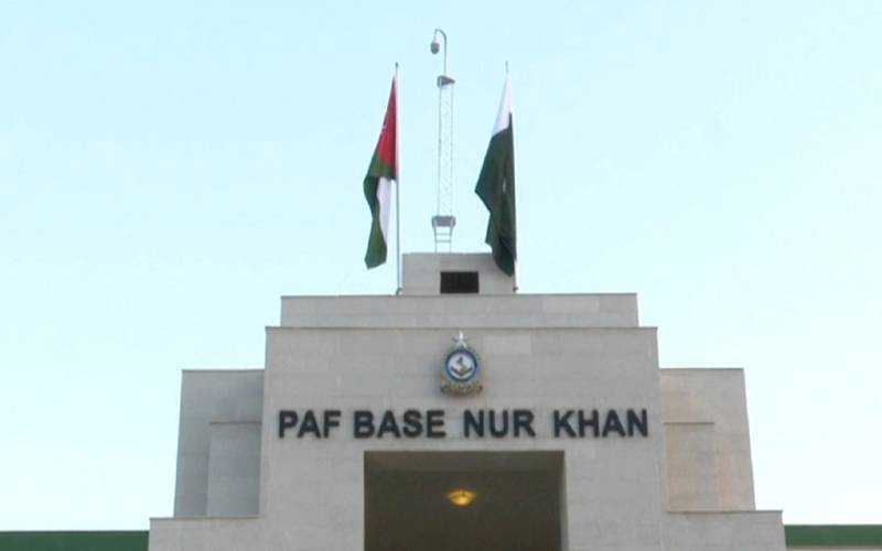 پاک فضائیہ کے جنگی جہازوں کی اردن کے بادشاہ عبداللہ دوم کو سلامی