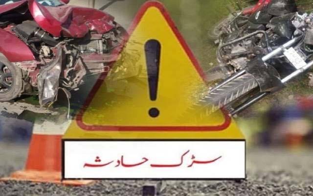 صحافی کالونی کے قریب ٹریفک حادثہ; 6 افراد زخمی 