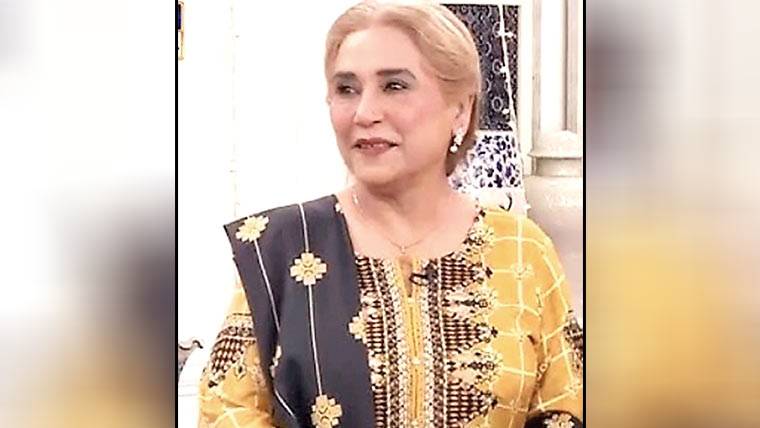 اولڈ ایج ہوم کا دورہ کرنے کے بعد تین دن شدید ڈپریشن میں رہی، پروین اکبر