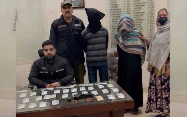 لاہور: گھروں میں کام کے بہانے وارداتیں کرنیوالےملزمان بھائی، بہن گرفتار
