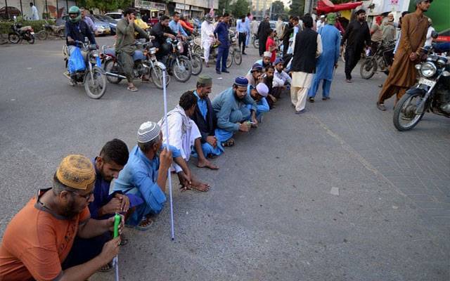 نابینا افراد کا احتجاجی دھرنا 12 ویں روز بھی جاری