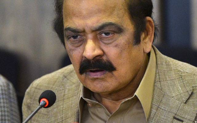 پی ٹی آئی کا غیر سیاسی رویہ ہے جس کے باعث وہ مائنس ہوتی جا رہی ہے؛ رانا ثناء اللّٰہ