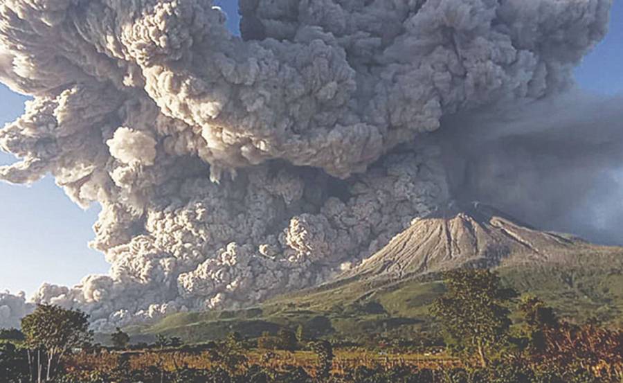 City42, Dust cloud, eruption, Ethiopia, Volcano, 