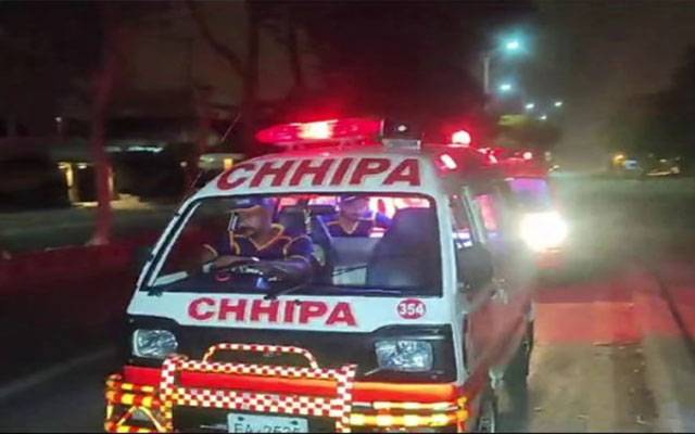  کراچی: مختلف علاقوں میں فائرنگ اور تیز دھار آلے کے وار، 3 افراد زخمی حالت میں اسپتال منتقل