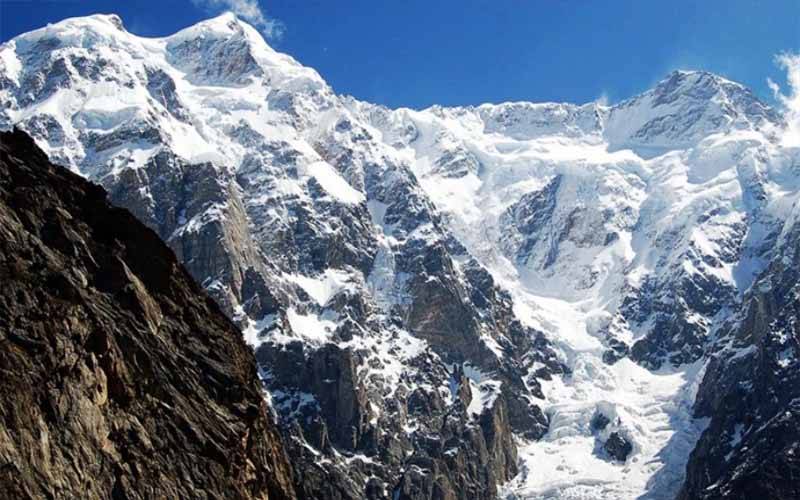 موسمیاتی تبدیلی ، التر گلیشیئر ٹوٹنے سے وادی ہنزہ لپیٹ میں آگئی  