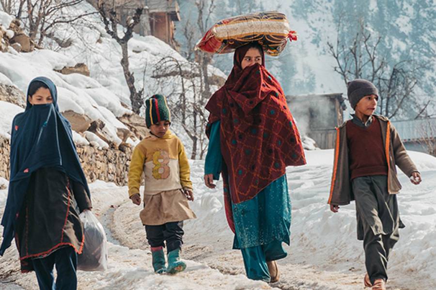 Kashmir Cold, IMD, Met Department, City42 Srinagar , Dal Lake , Shakara boats, 