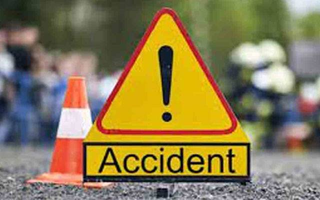 لاہور میں 264 ٹریفک حادثات، 327 افراد زخمی