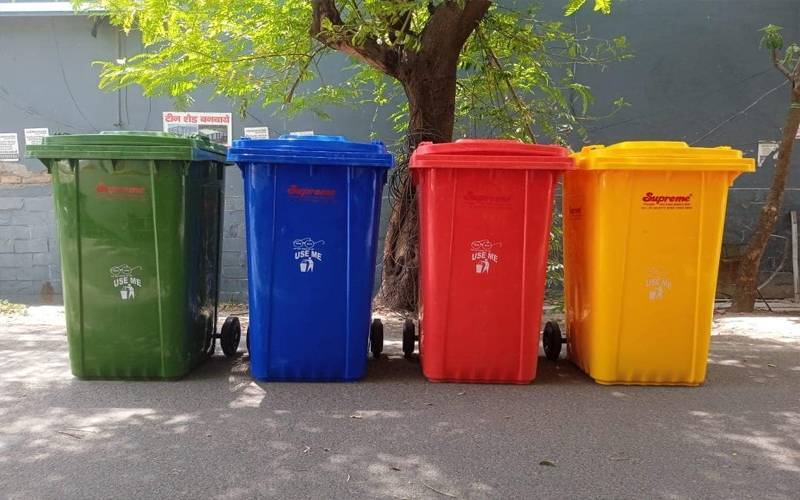 پنجاب میں کچرا جمع کرنے کیلئے رنگدار کو ڑے دان استعمال کرنے کا حکم    