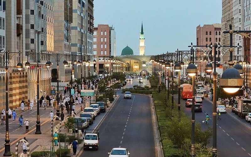 مدینہ منورہ میں موسم خوشگوار، زائرین کی تعداد میں بڑا اضافہ ریکارڈ  