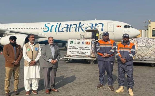 سری لنکا میں دتوا طوفان کی تباہ کاریاں، لاہور سے 20 ٹن امدادی سامان روانہ