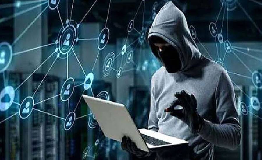 Fake investment advisory, Fraud whatsapp group, Cyber Crime 