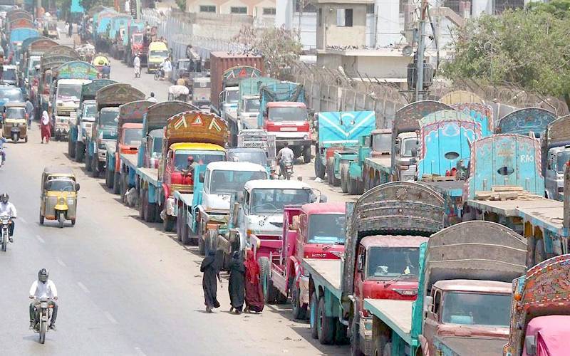 ملک گیر ٹرانسپورٹ ہڑتال کا دائرہ مزید وسیع ،8دسمبرکودمادم مست قلندرکااعلان  