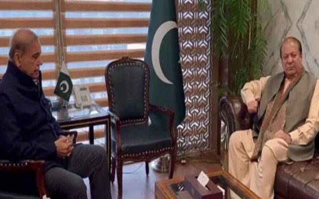 وزیراعظم کی نوازشریف سے ملاقات، سیاسی و معاشی صورتحال پر گفتگو  