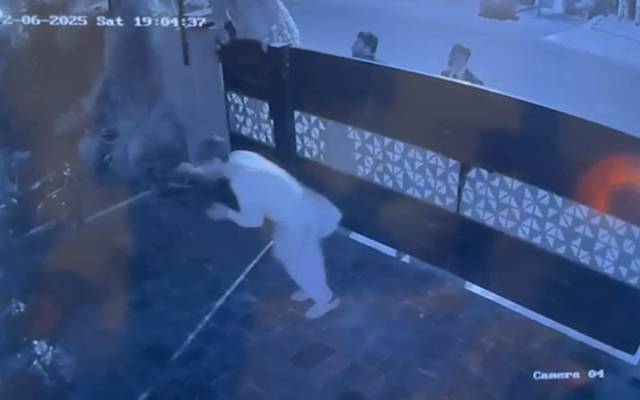 لاہور: ڈاکو 4 کروڑ سے زائد نقدی، زیورات اور قیمتی اشیا لوٹ کر فرار