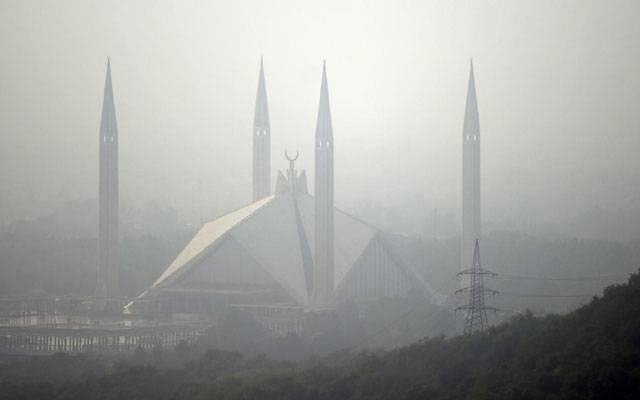 اسلام آباد؛ خشک سردی کے دوران اسموگ کے بڑھتے خطرات، وزارت قومی صحت نے خبردار کردیا