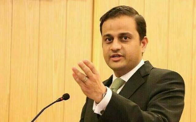 میئر کراچی کا گٹر کے ڈھکن و اسٹریٹ لائٹس کیلئے ہر یو سی کو 1 لاکھ ماہانہ دینے کا اعلان