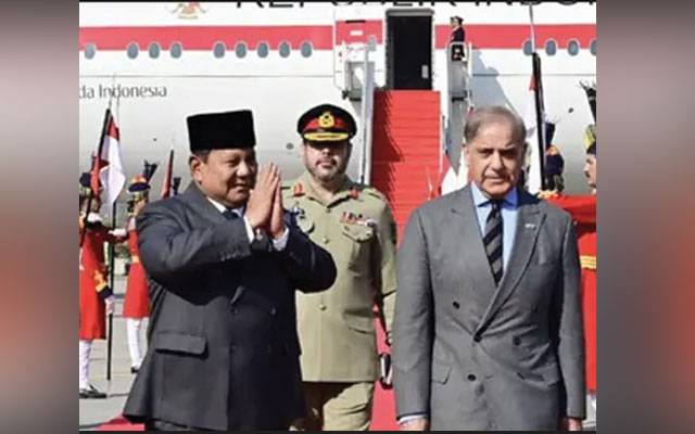 انڈونیشیا کے صدر کی وزیراعظم ہاؤس آمد، گارڈ آف آنر پیش کیا گیا 