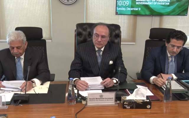 ای سی سی کا پٹرولیم مصنوعات پر ڈیلرز اور او ایم سیز مارجنز میں 5 تا 10 فیصد اضافہ منظور 