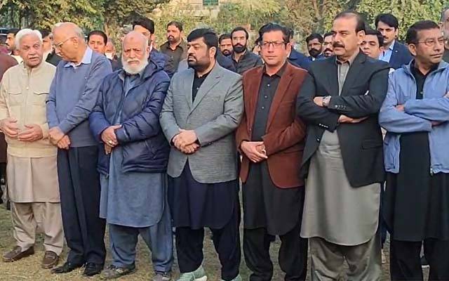 سابق چیئرمین لاہور بورڈ ڈاکٹر شفقت ساہی انتقال کرگئے ؛ نماز جنازہ ادا 