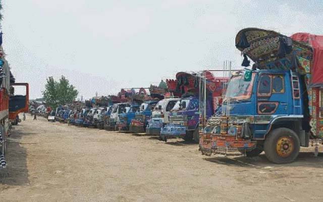  ٹرانسپورٹرز نے ہڑتال ختم کردی 