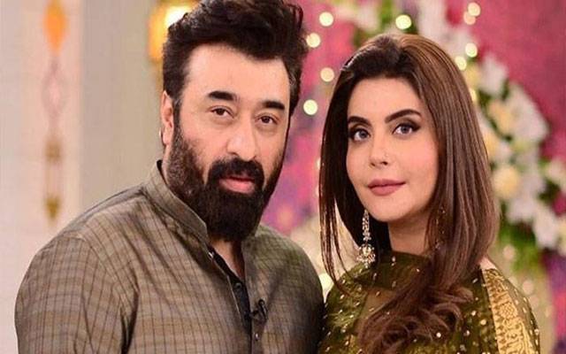 یاسر نواز کی فضا علی سے پر زور التجا، ’میری معصوم بیوی کا پیچھا چھوڑ دو‘