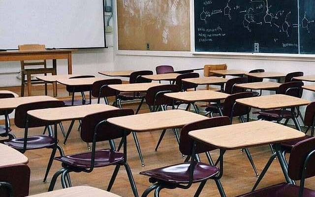 پنجاب؛ سکولوں کی اپگریڈیشن کا فیصلہ 