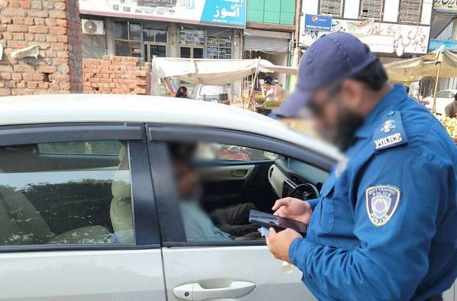 Traffic rules violation, E Chalan, Number Plate tempering, Number Plate Hiding, tempered, Traffic rules, Karachi 