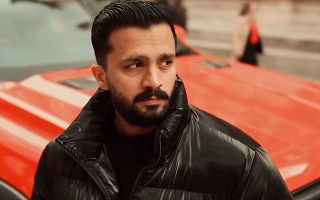 ناقابل ضمانت وارنٹ کے بعد سرنڈر، رجب بٹ عدالت پہنچ گئے