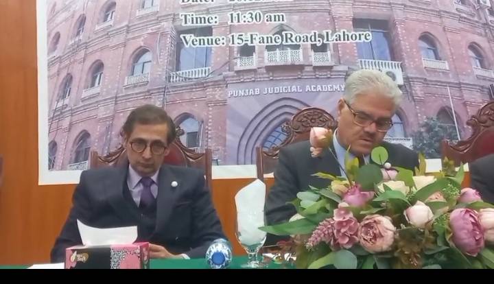 پنجاب جوڈیشل اکیڈمی میں کورس مکمل کرنیوالےجوڈیشل افسران کی اختتامی تقریب