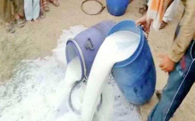 اسلام آباد فوڈ اتھارٹی کی بڑی کارروائی، 10 ہزار لٹر جعلی دودھ تلف