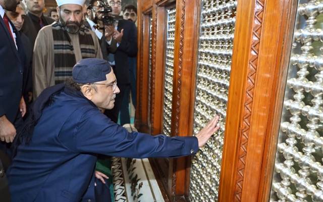 صدر مملکت آصف علی زرداری کی نجف اور کوفہ میں مقاماتِ مقدسہ پر حاضری