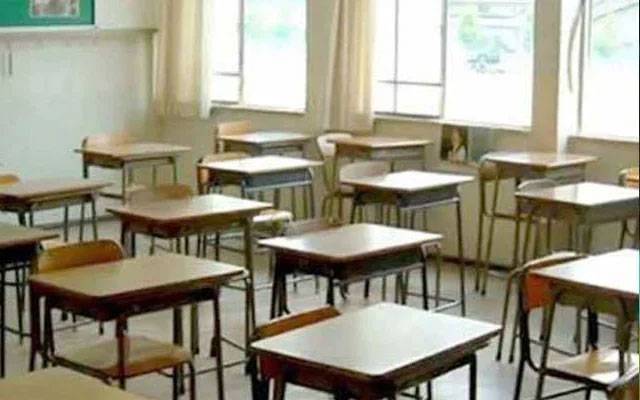 سندھ؛ قوانین کی خلاف ورزی پر درجنوں نجی اسکولز کی رجسٹریشن منسوخ، 10 پر جرمانے عائد