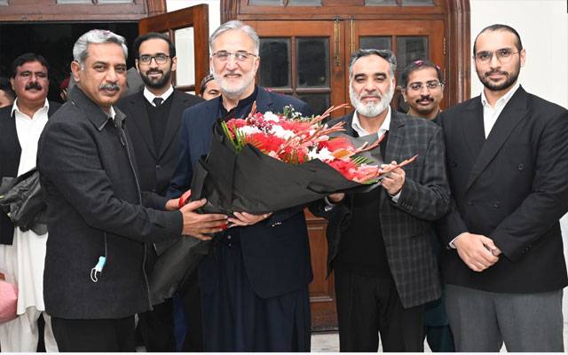 ایڈووکیٹ جنرل پنجاب محمد امجد پرویز سے چیئرمین نیب نذیر احمد بٹ کی ملاقات