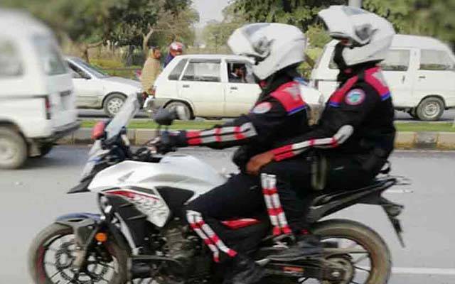  ڈولفن اہلکار ٹریفک حادثے میں جاں بحق 