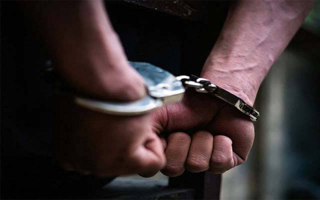 سی سی ڈی اوکاڑہ کا سب انسپکٹر شہریوں کو لوٹنے میں ملوث نکلا 