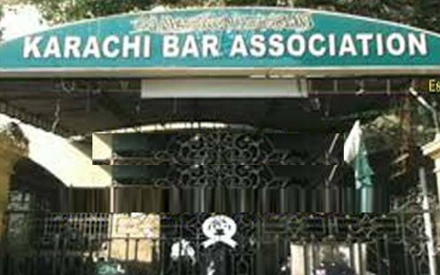 کراچی بار کی ہڑتال ختم ؛ معاملہ افہام وتفہیم سے حل کرنے کا فیصلہ 