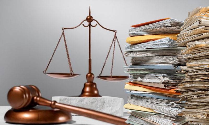 وفاقی آئینی عدالت کا سپریم کورٹ کو پہلا حکم جاری
